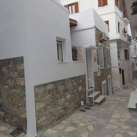 Вилла Syros Stone Yard House Эрмуполис Экстерьер фото